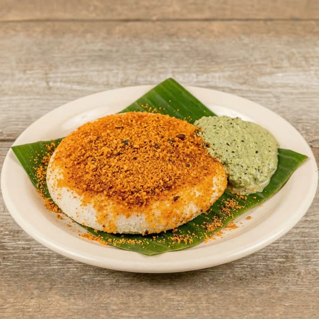 Pudi Idli with Ghee (1Piece).